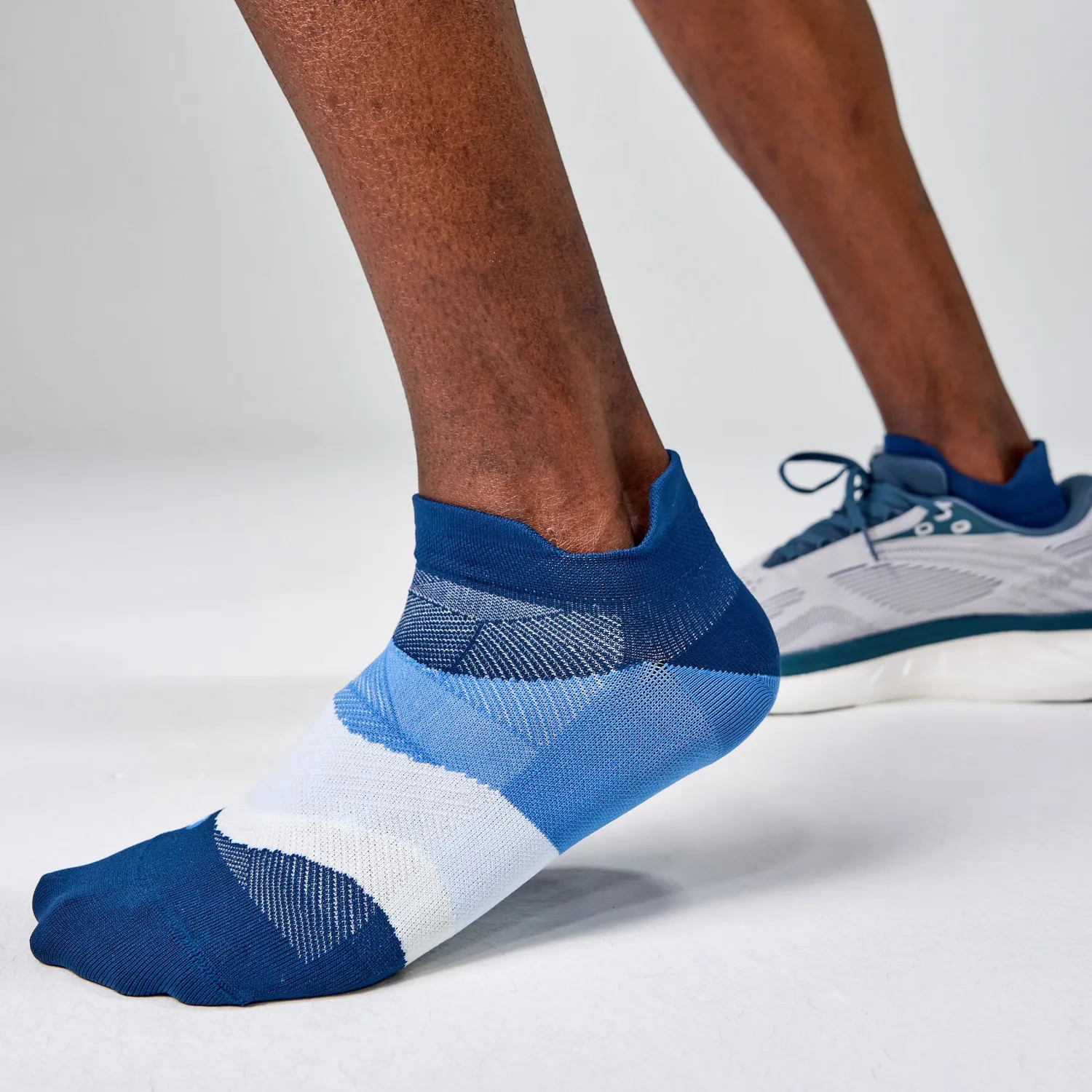 Feetures Elite Ultra Light Tab løpesokker 6-pk pustende