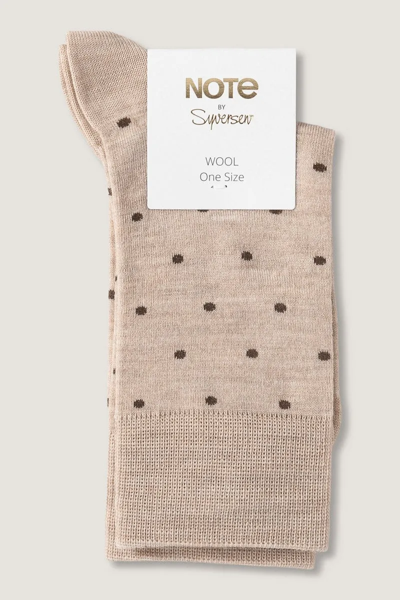 Note By Syversen Wool Dots sokker beige ull prikker