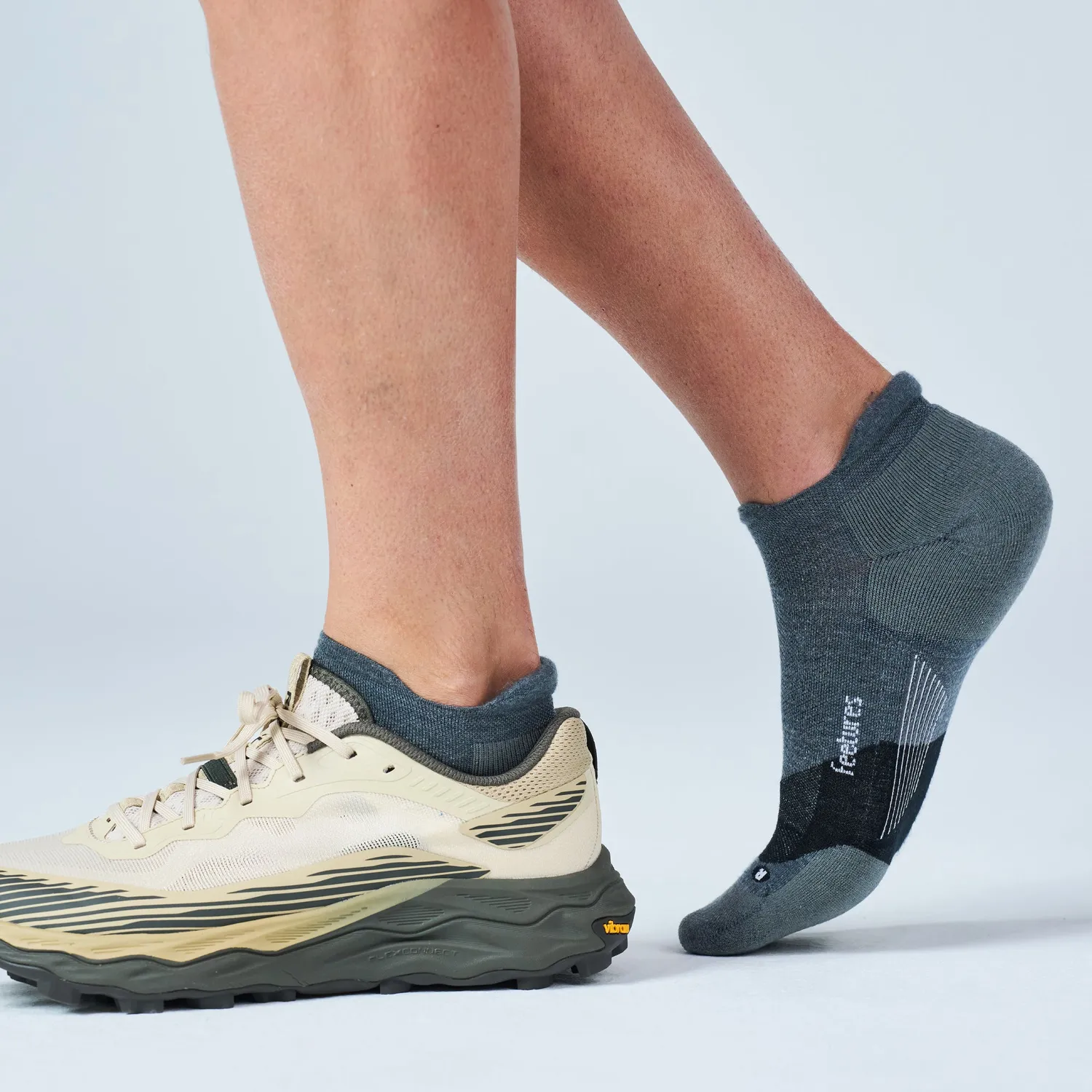 Feetures Merino 10 Max Cushion Tab ankelssokker 3-pk ull
