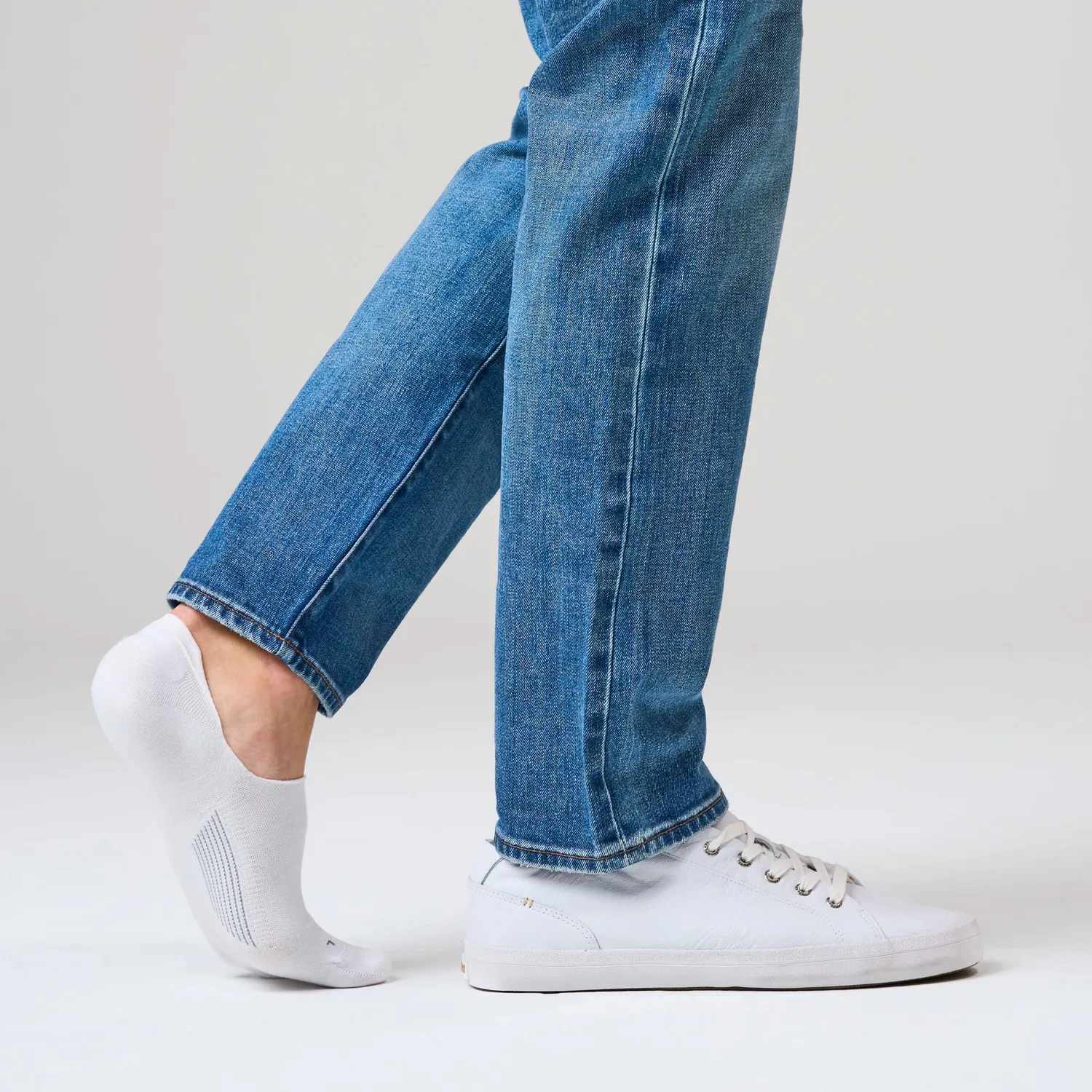 Feetures Everyday Ultra Light Invisible sokker 6-pk White usynlige
