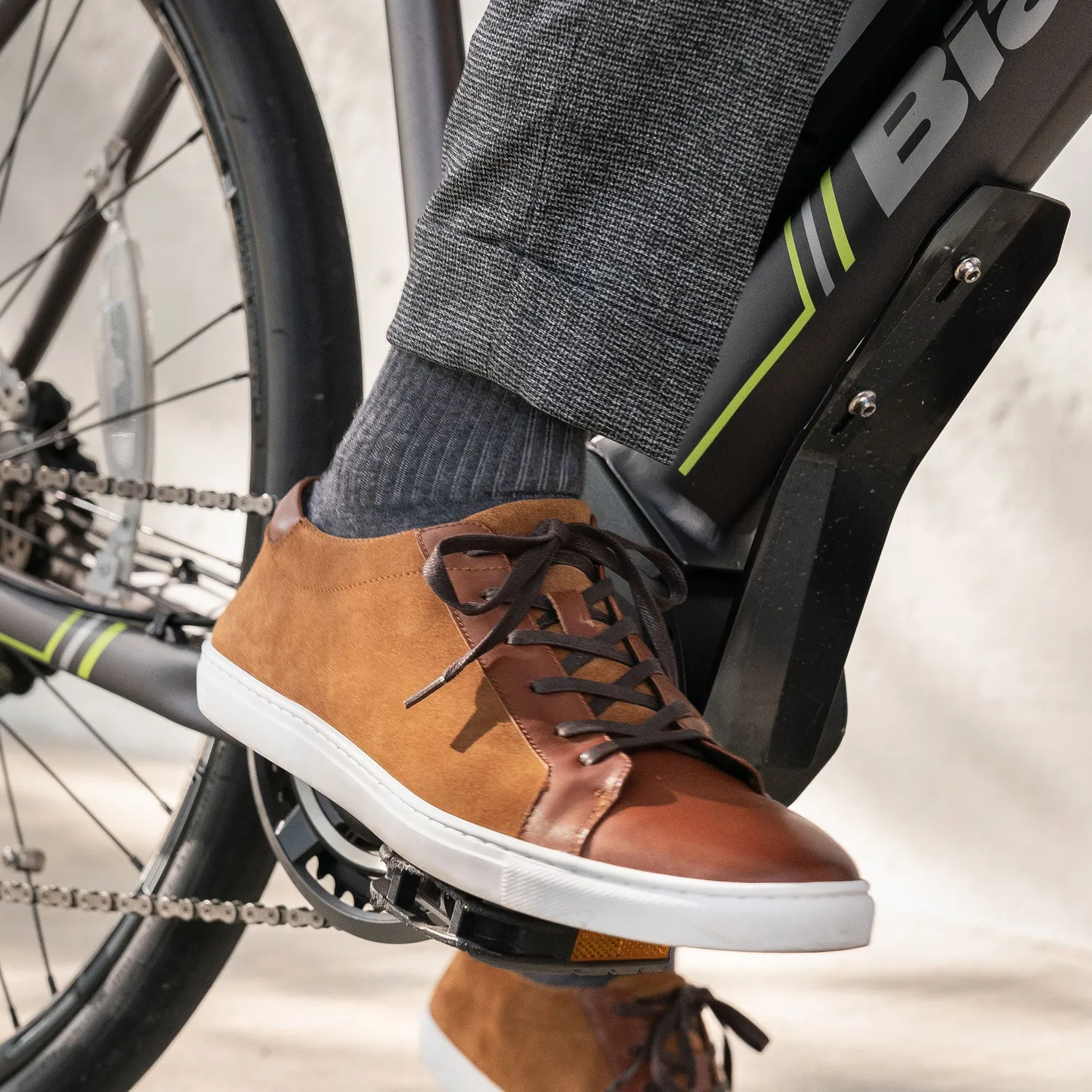 Feetures Everyday Max Cushion Crew Casual Rib sokker svart tykke