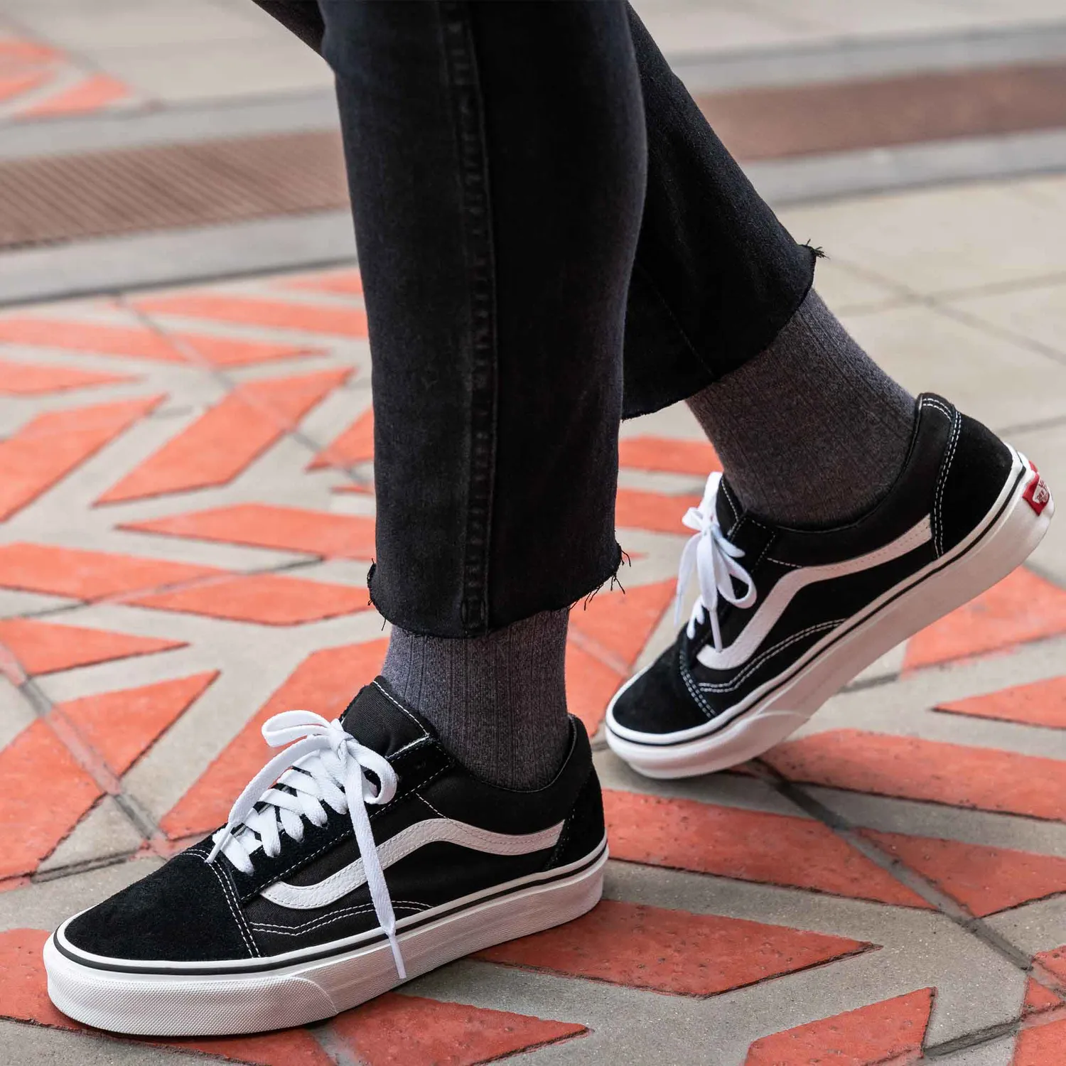 Feetures Everyday Ultra Light Crew sokker svart tynn
