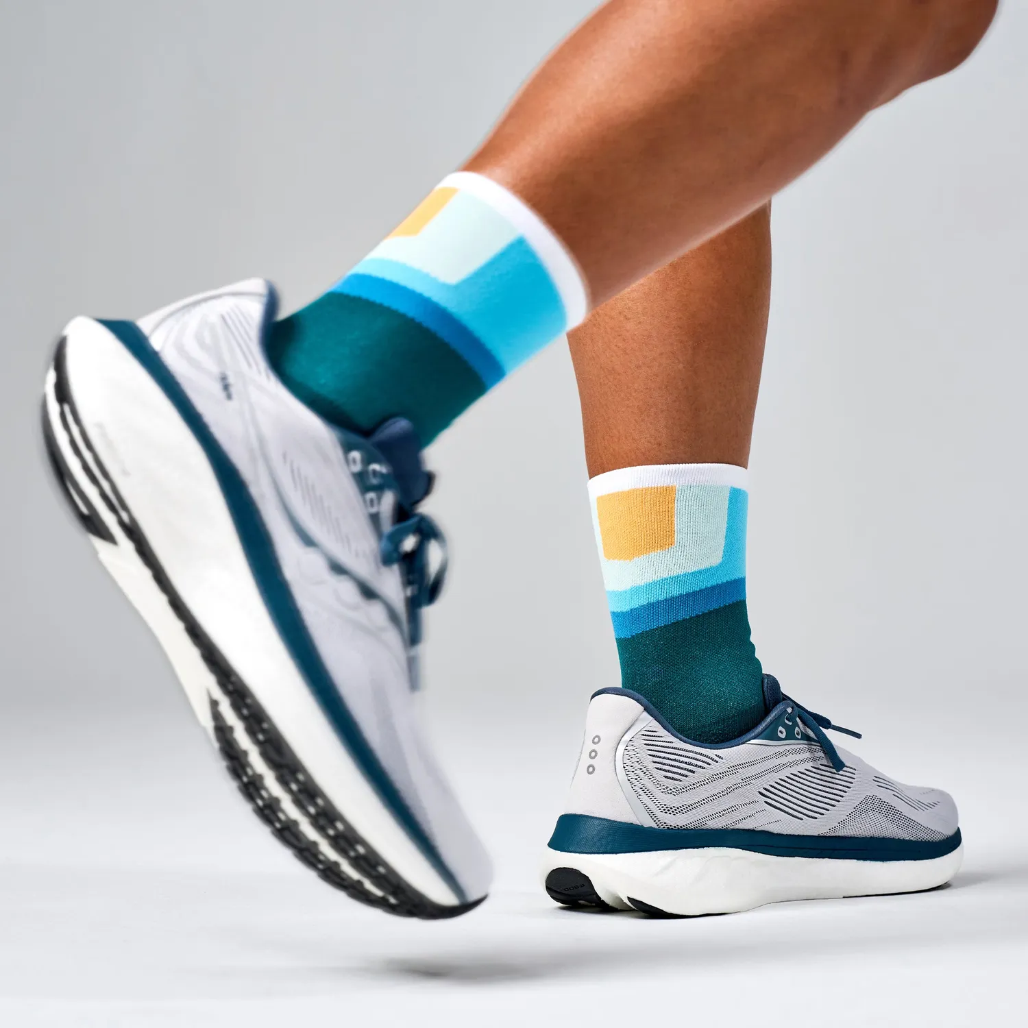Feetures Elite Light Cushion Mini Crew sokker 6-pack hvit miks
