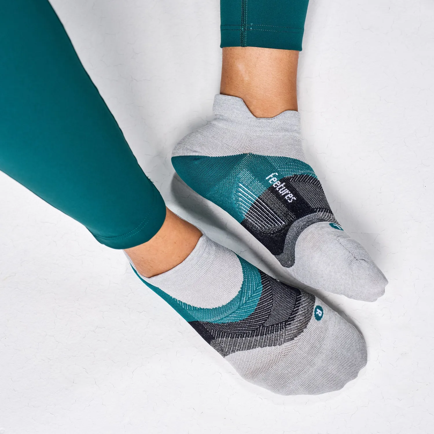 Feetures Elite Ultra Light Tab løpesokker 6-pk pustende
