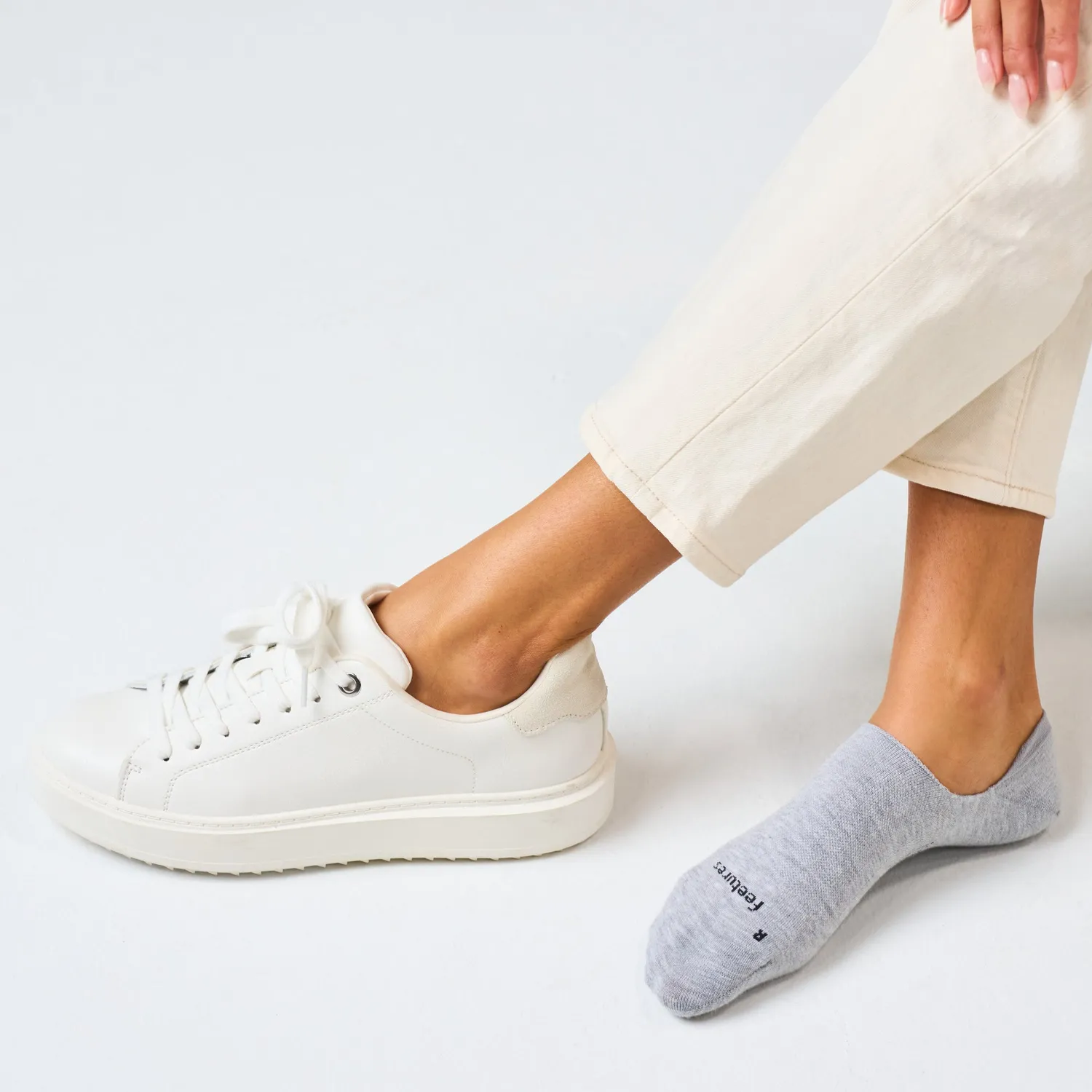 Feetures Everyday Ultra Light Invisible sokker 6-pk White usynlige