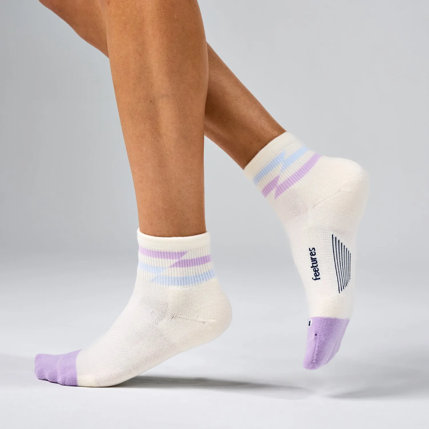 Feetures Elite Max Cushion Quarter sokker hvit tykk såle