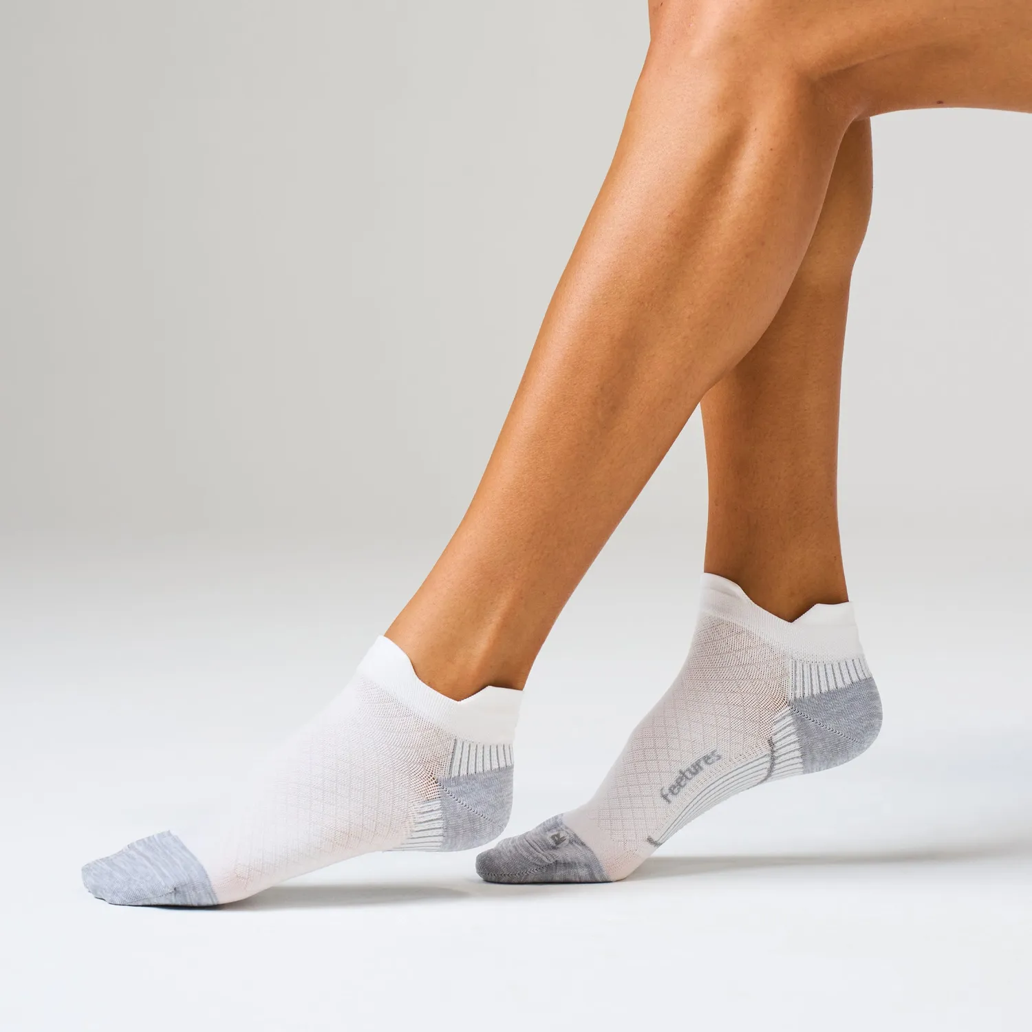 Feetures Plantar Fasciitis Relief Tab sokker 6-pack hælkompresjon