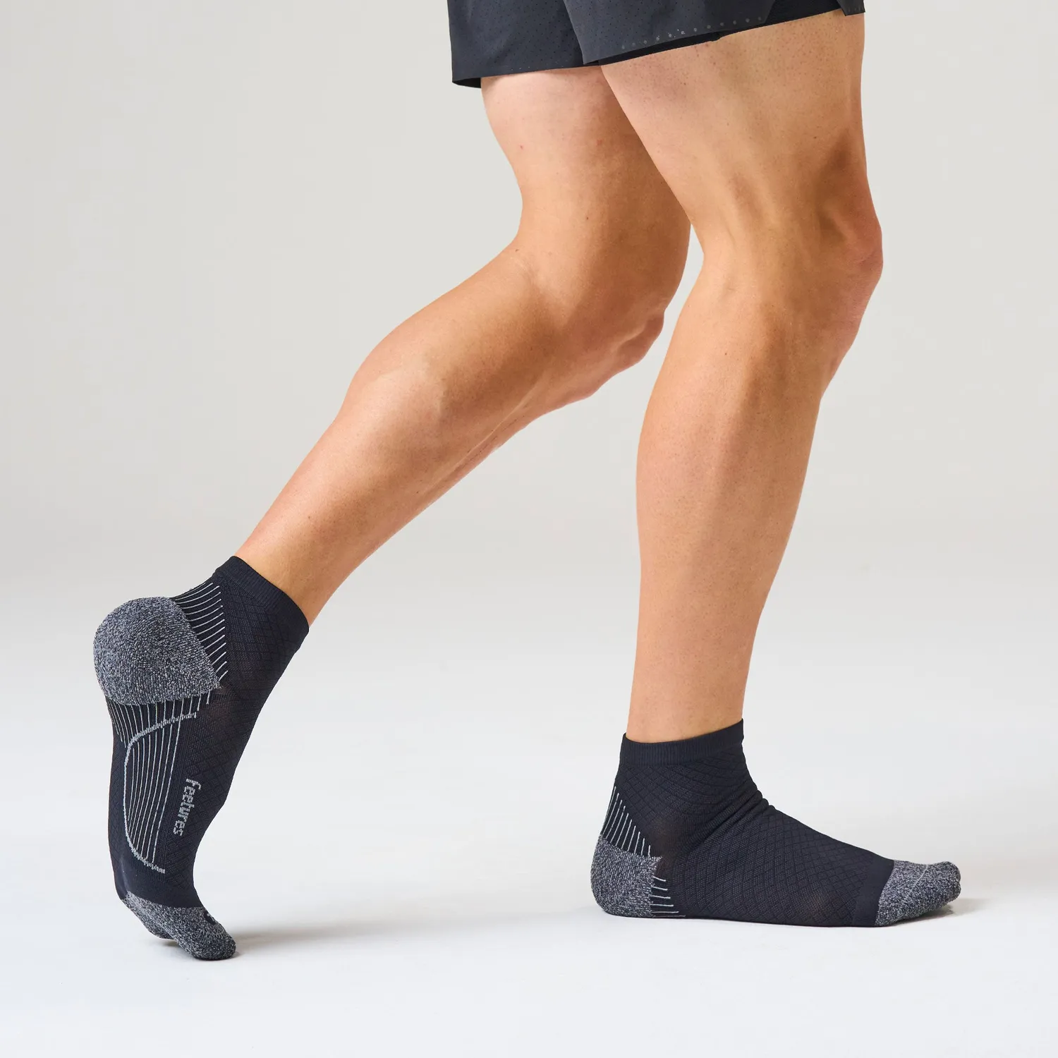 Feetures Plantar Fasciitis Relief quarter sokk lys
