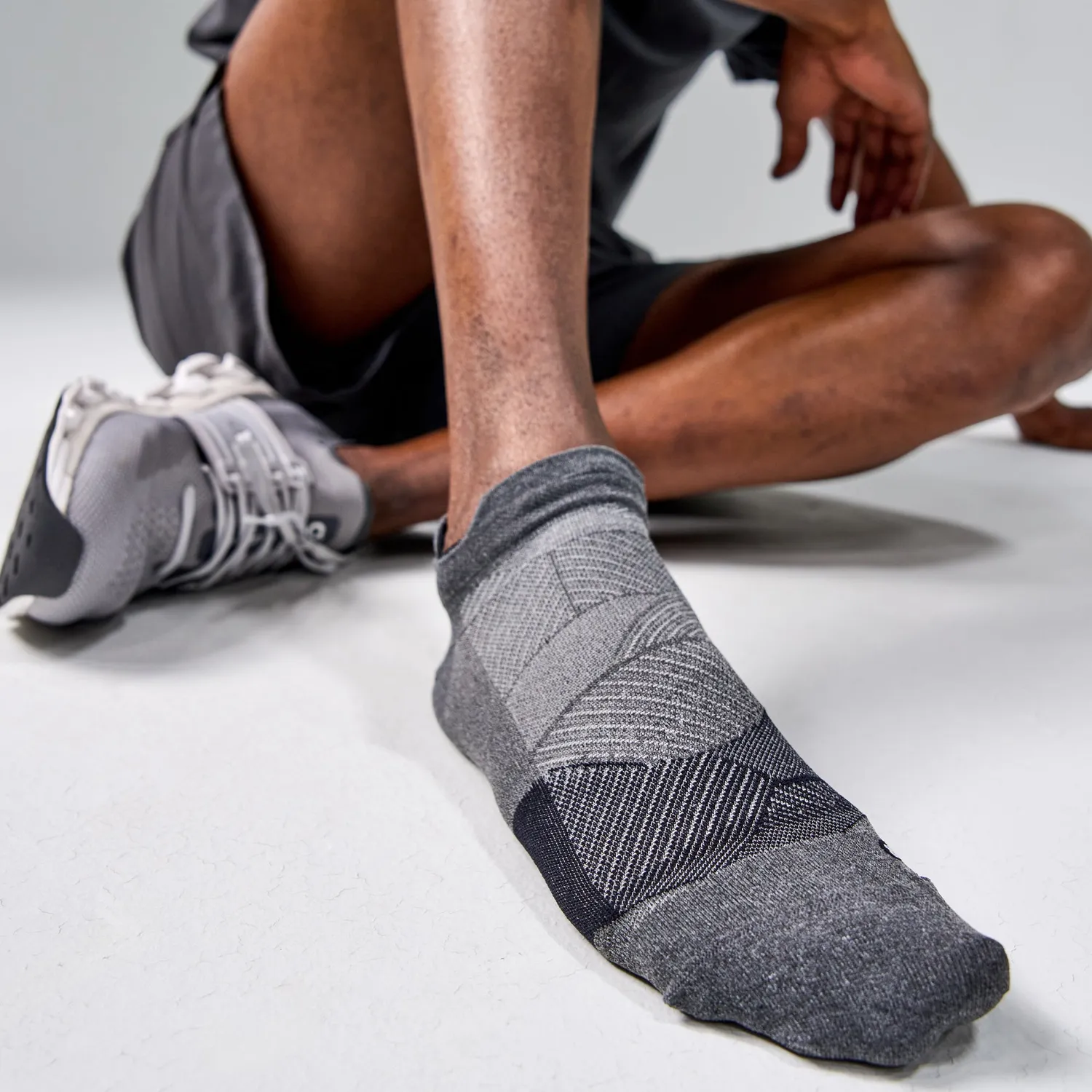 Feetures Elite Ultra Light Tab løpesokker 6-pk pustende