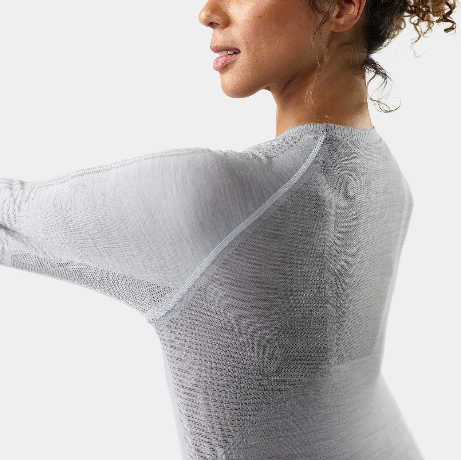 Smartwool Intraknit Seamless ulltrøye lysegrå langermet