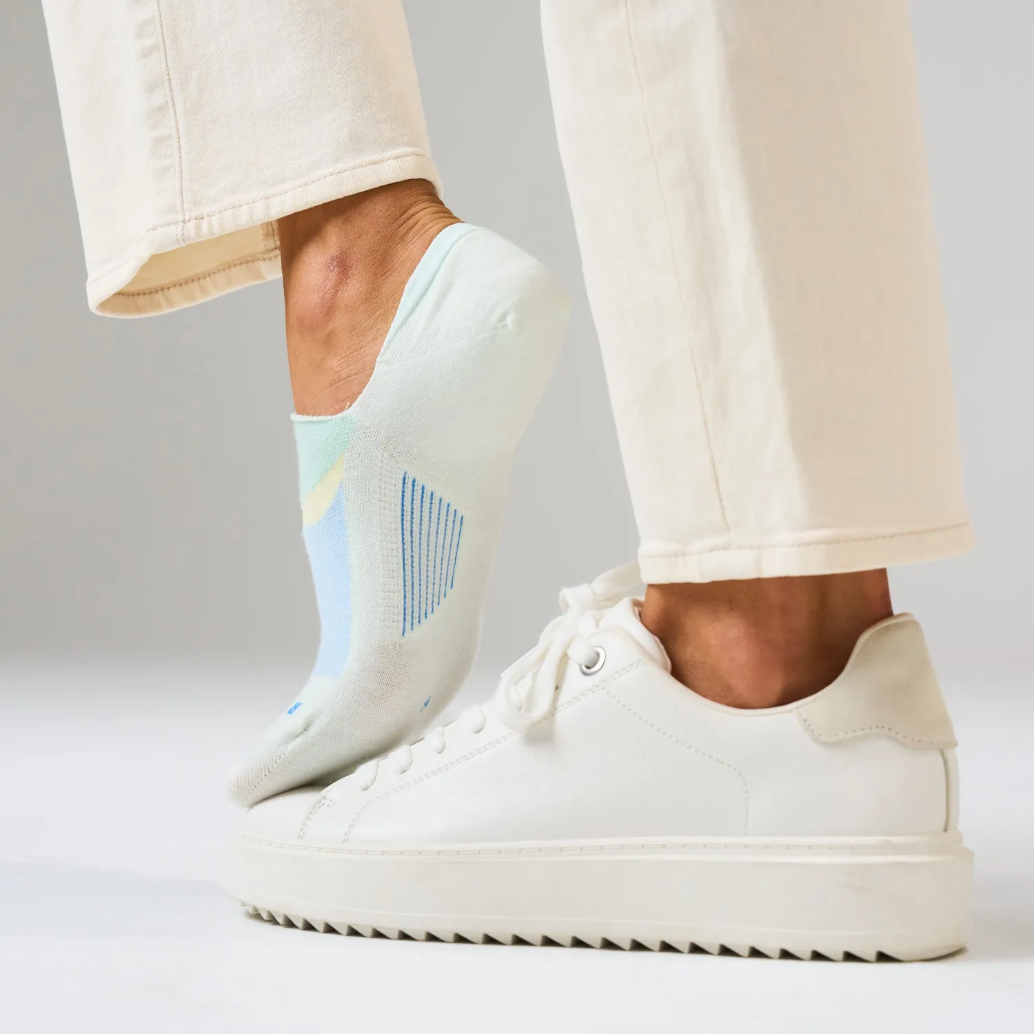 Feetures Everyday Ultra Light Invisible sokker hvit 3-pack usynlig