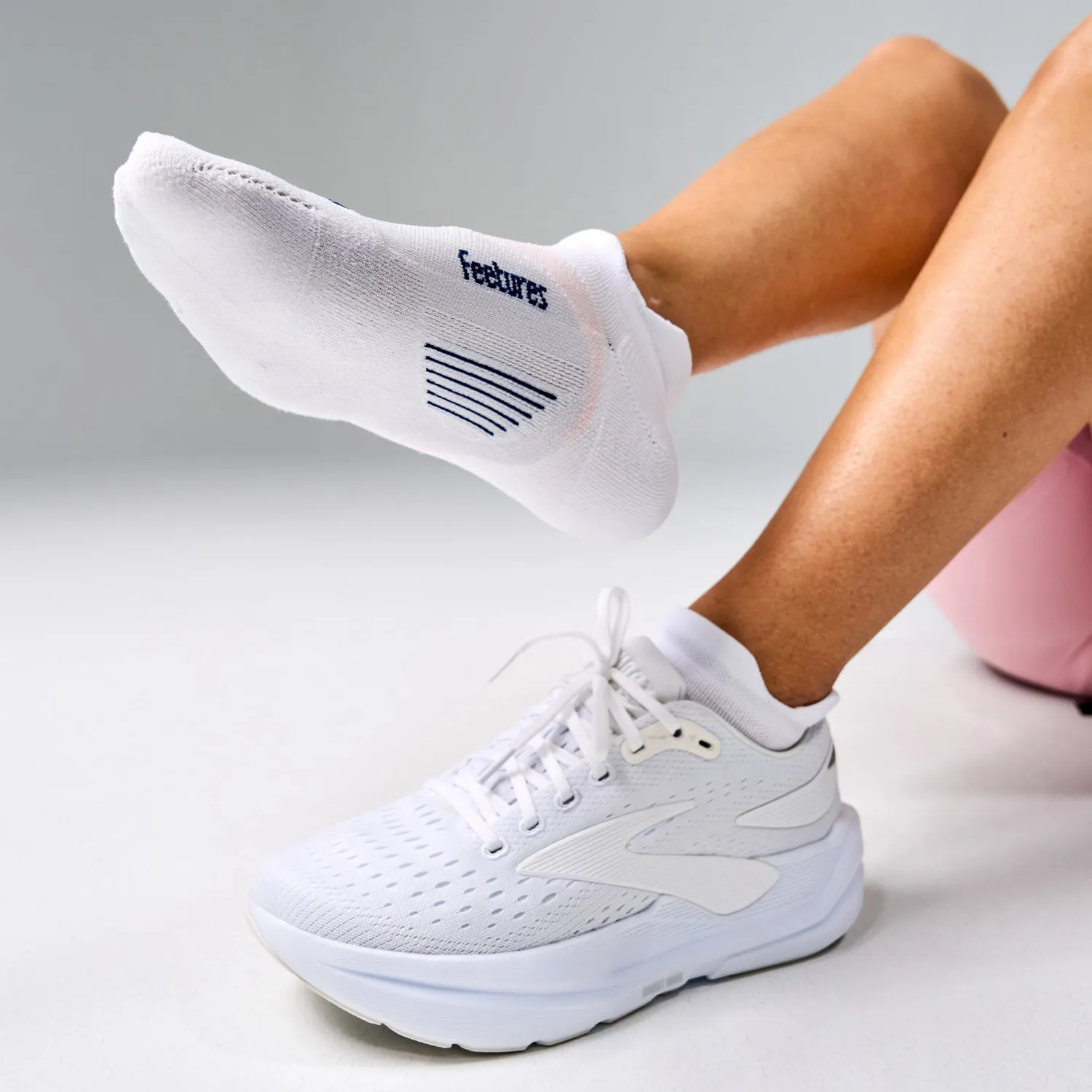 Feetures Elite Light Cushion Tab sokker 3-pack lett demping