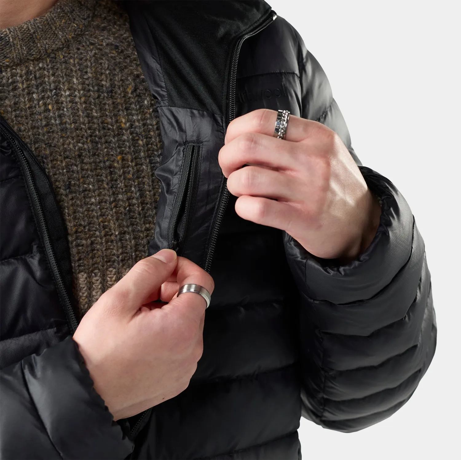 Smartwool Winterloft Hooded jakke svart dun ull